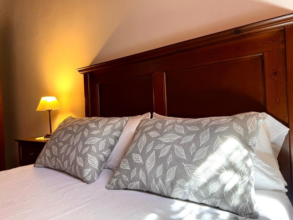 Apartament La Noguera - L'Amfitriona Rialp Extérieur photo
