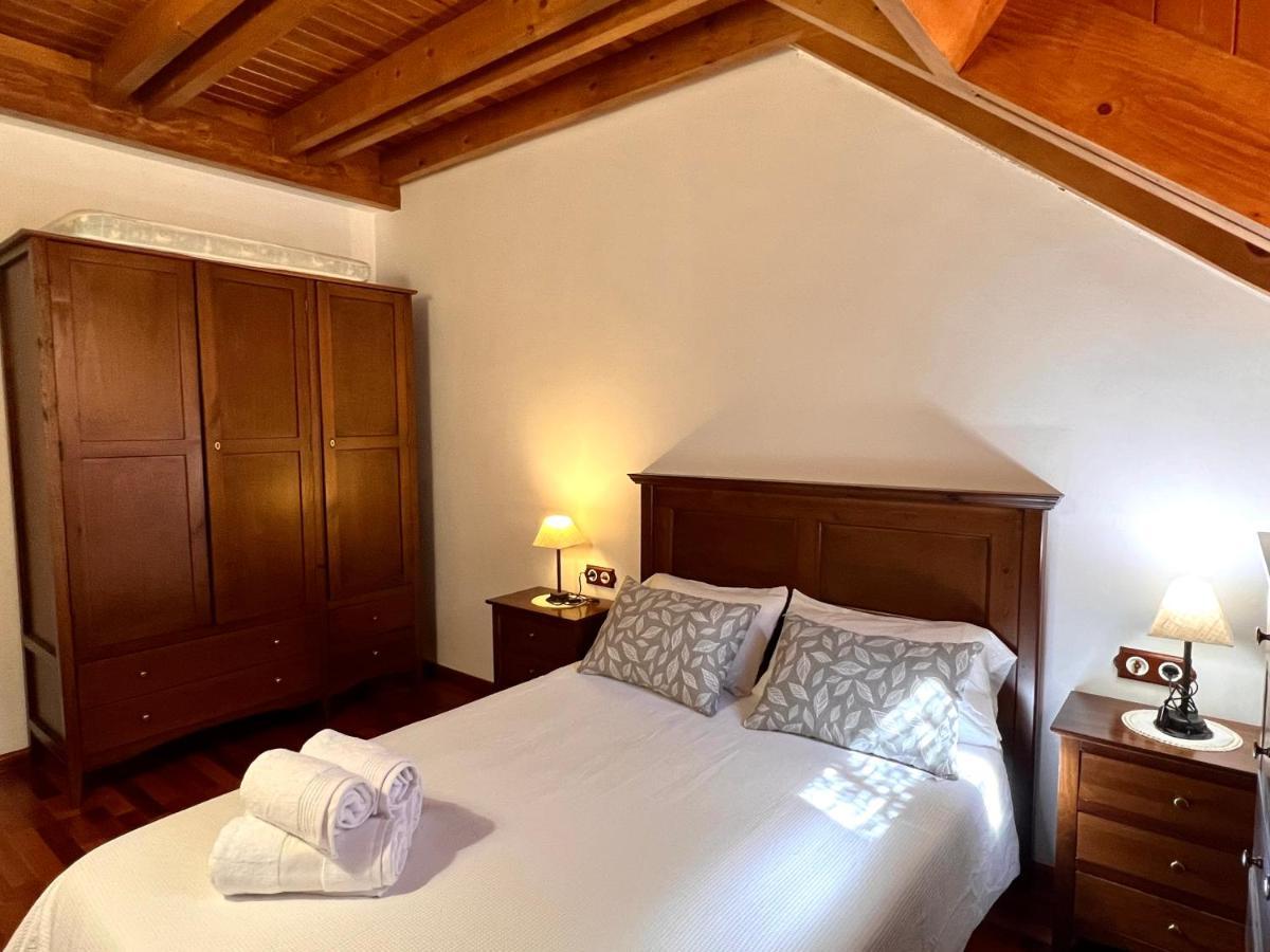 Apartament La Noguera - L'Amfitriona Rialp Extérieur photo